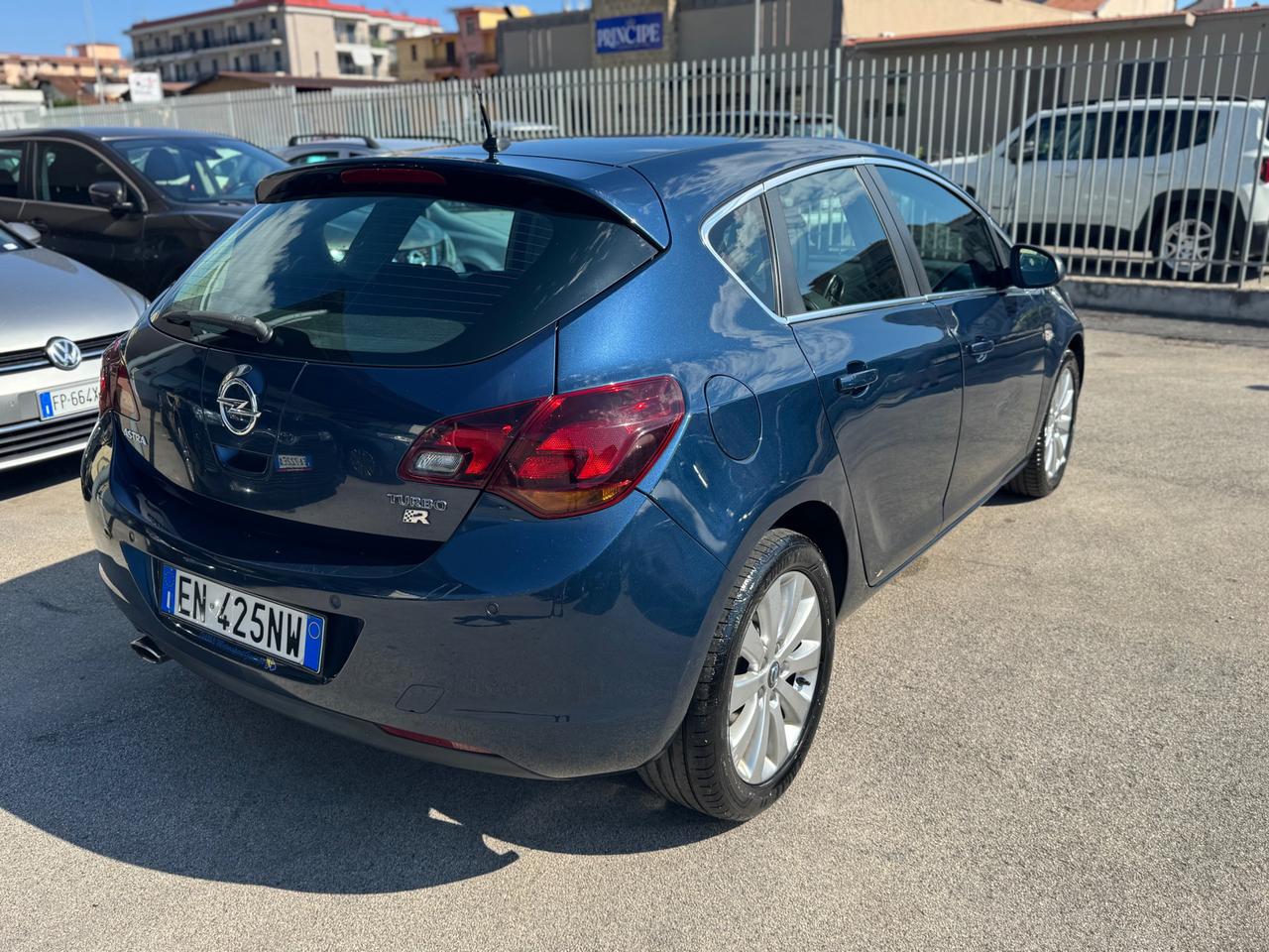 Opel Astra 1.6 turbo Cosmo S 180cv AUTOMATICA