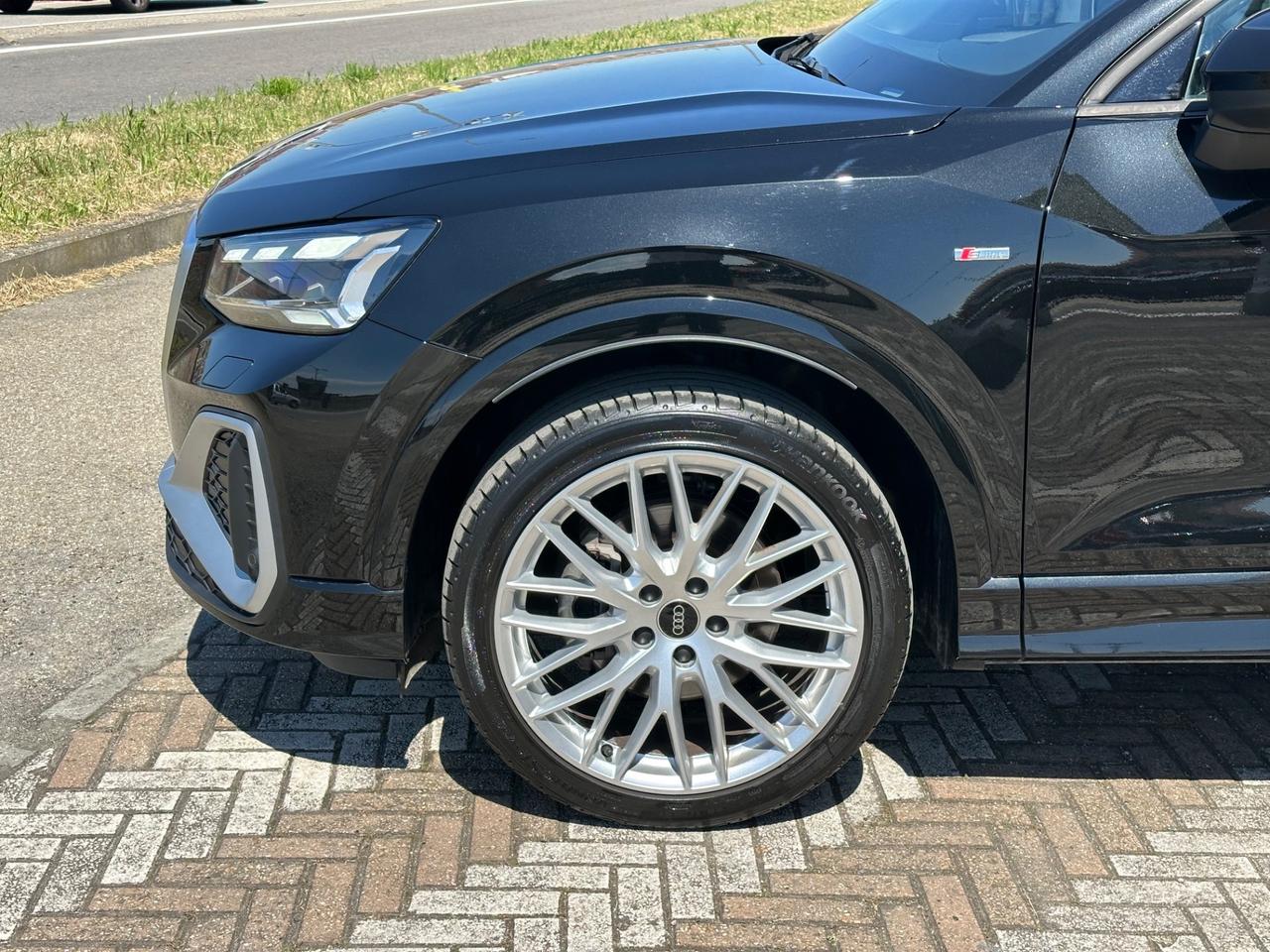 Audi Q2 35 TDI S tronic line Edition S-tronic * NO VINCOLI*
