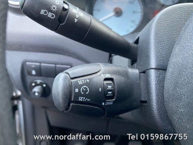 PEUGEOT Partner Tepee BlueHDi 100 4x4 Active Traction Control