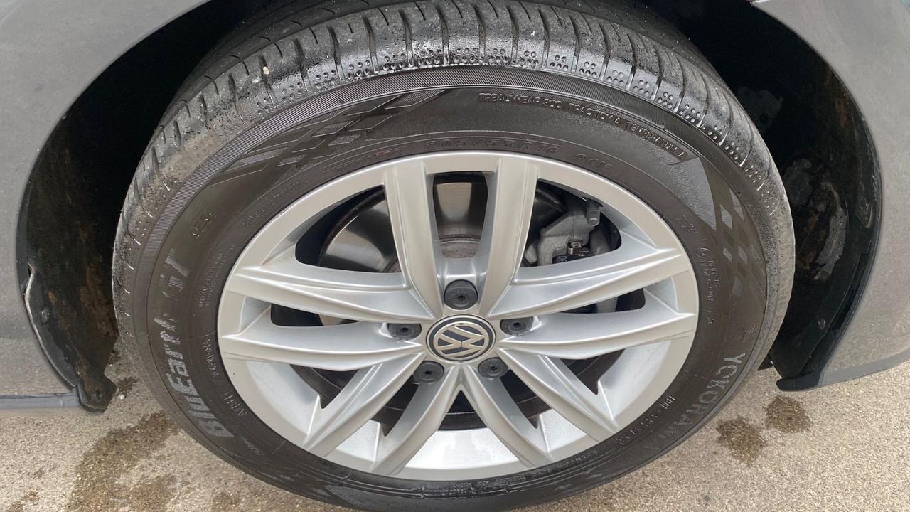 Volkswagen Golf Variant 1.6 TDI 115 CV Trendline BMT
