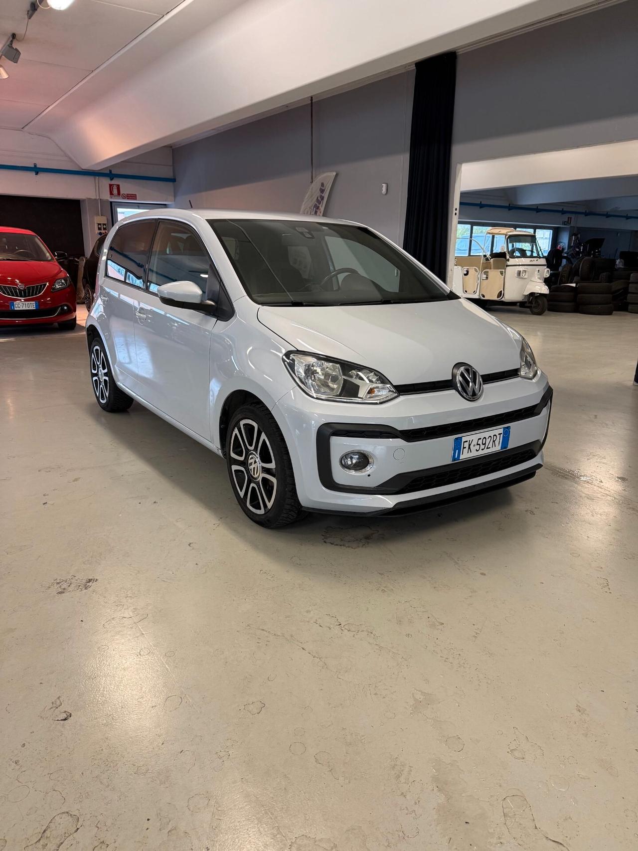 Volkswagen up! 1.0 TSI 90 CV 5p. high
