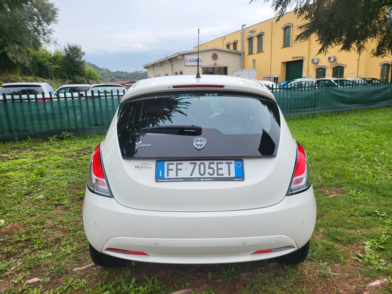 Lancia Ypsilon 1.2 69 CV 5 porte UNICO PROPRIETARIO OK NEOP.