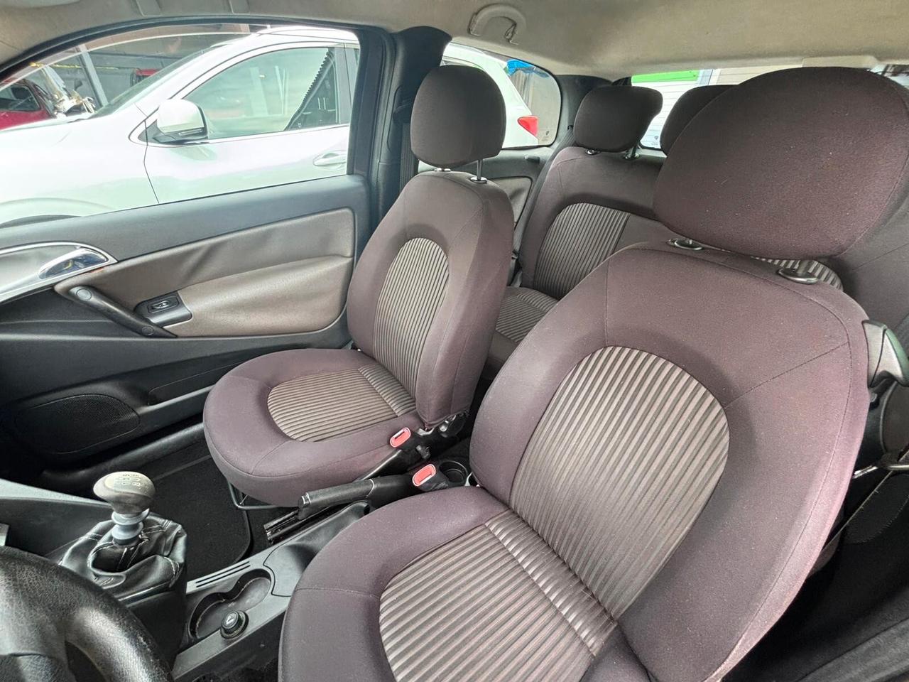 Lancia Ypsilon 1.4 Platino Ecochic GPL