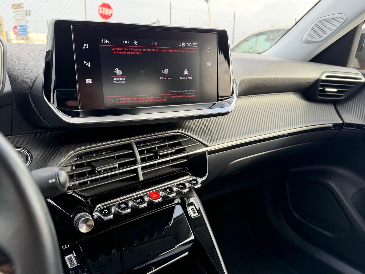 PEUGEOT 2008 1.2 Benz. Allure Pack GARANTITA