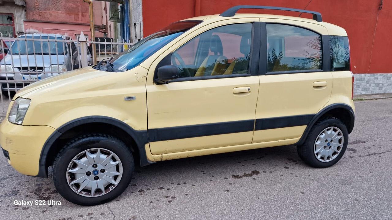 Fiat Panda 1.2 4x4 Climbing neopatentati