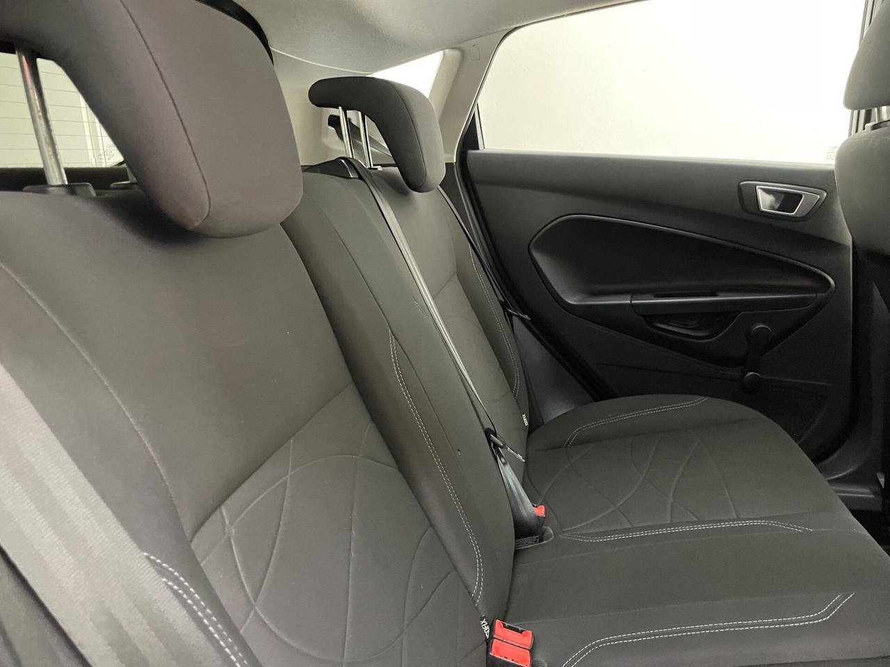Ford Fiesta 1.5 TDCi/ 5porte/ 56mila km