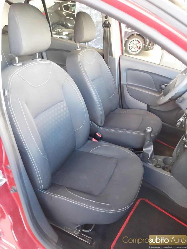 DACIA Sandero 1.2 75CV Serie Speciale Lauréate Family