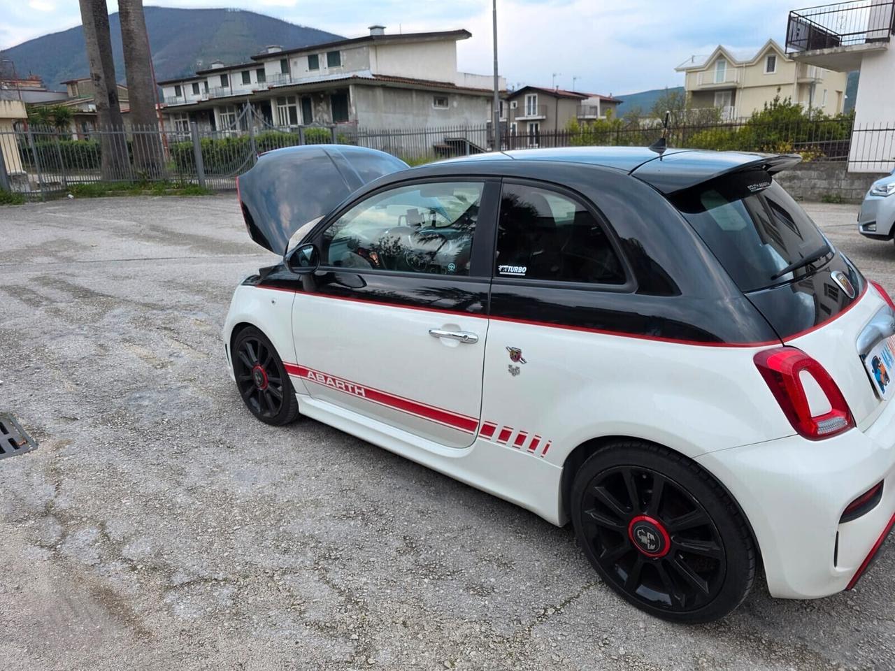 Abarth 595 1.4 Turbo T-Jet 165 CV Turismo