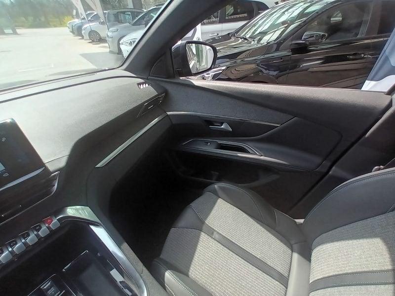 Peugeot 3008 BlueHDI 130 EAT8 S&S Allure Pack