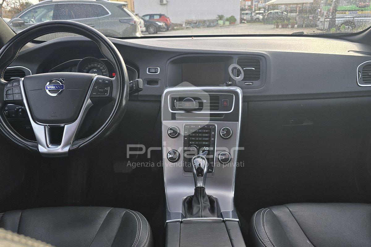 VOLVO S60 D3 Geartronic Dynamic Edition