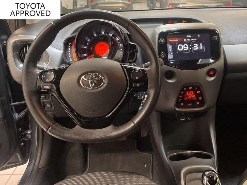 Toyota Aygo 5P 1.0 X-PLAY M-MT 72CV