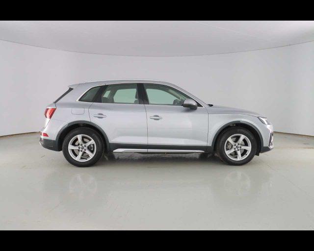 AUDI Q5 35 TDI S tronic Business Advanced