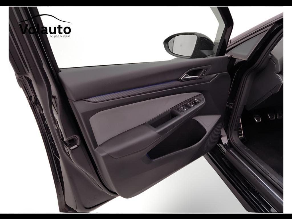 VOLKSWAGEN Golf VIII 2020 - Golf 1.5 tsi evo R-Line 150cv