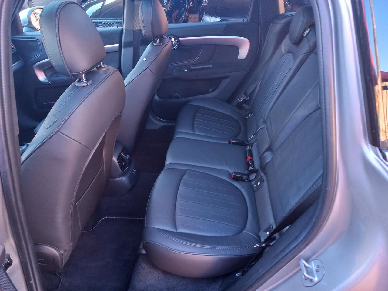 Mini Cooper Countryman 1.5 Yours