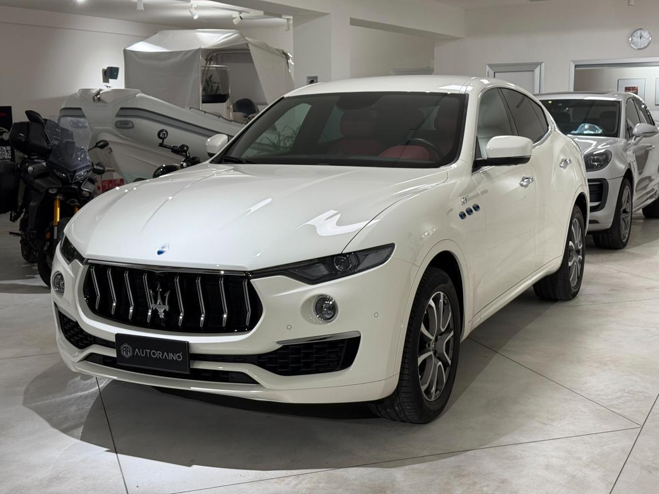 Maserati Levante MHEV 330 CV AWD Executive