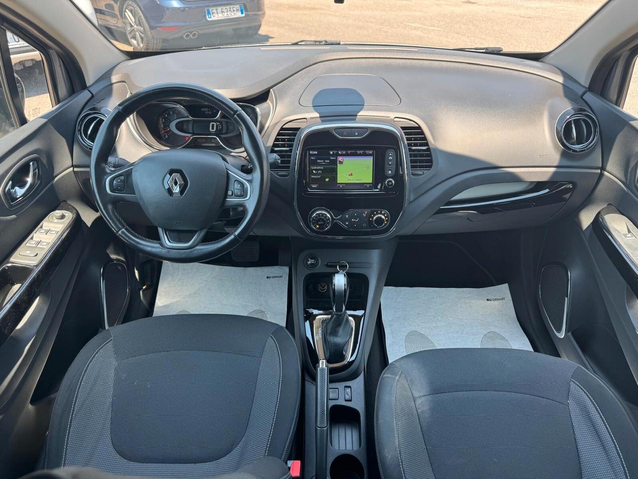 Renault Captur 1.2 TCE 120CV EDC ENERGY INTENS 2016