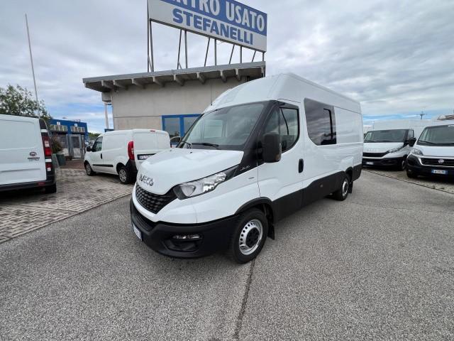 Iveco DAILY 35S16 V 7 posti