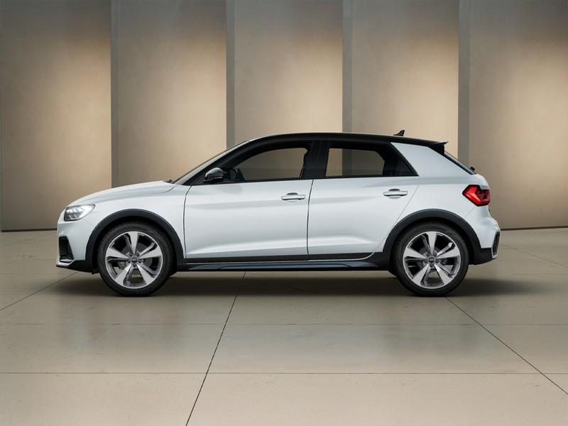 Audi A1 allstreet 30 1.0 tfsi identity contrast 116cv s tronic