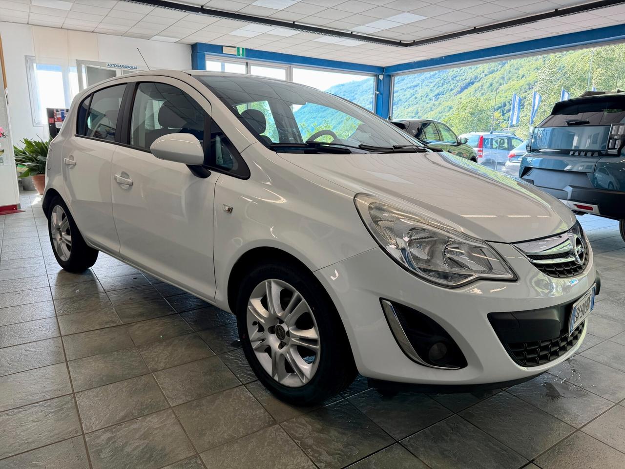 Opel Corsa 1.3 CDTI 95CV 5 porte Cosmo-NEOPATENTATI-