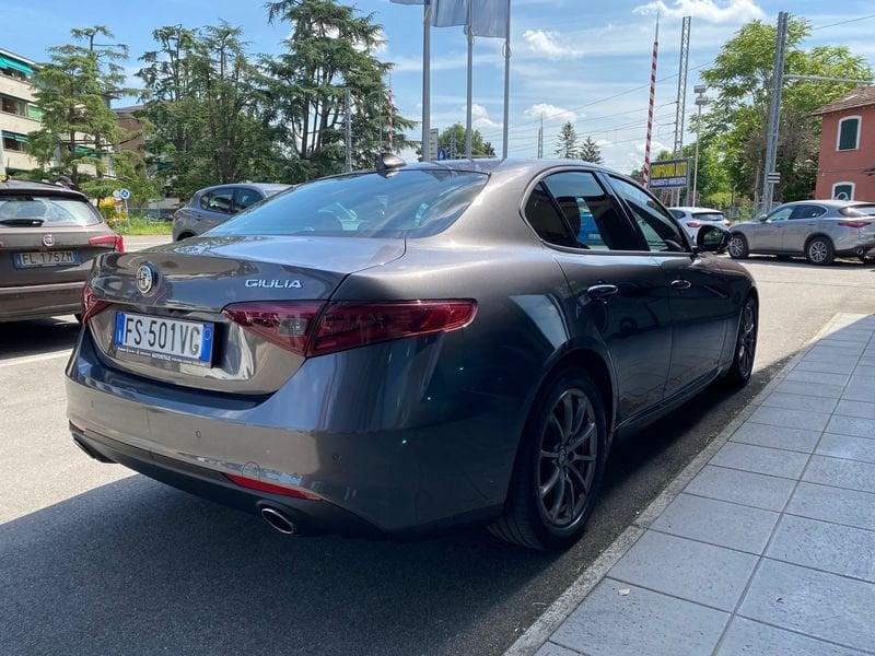 Alfa Romeo Giulia 2.2 Turbodiesel 190 CV AT8 Executive Rif. Antonio