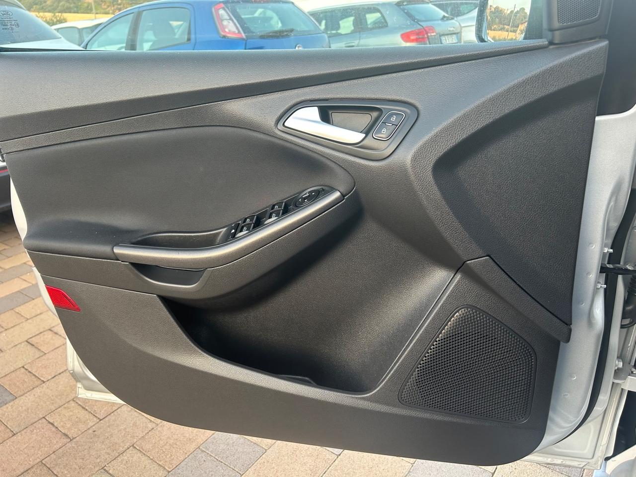 Ford Focus 1.5 TDCi 120 CV Start&Stop Powershift Titanium