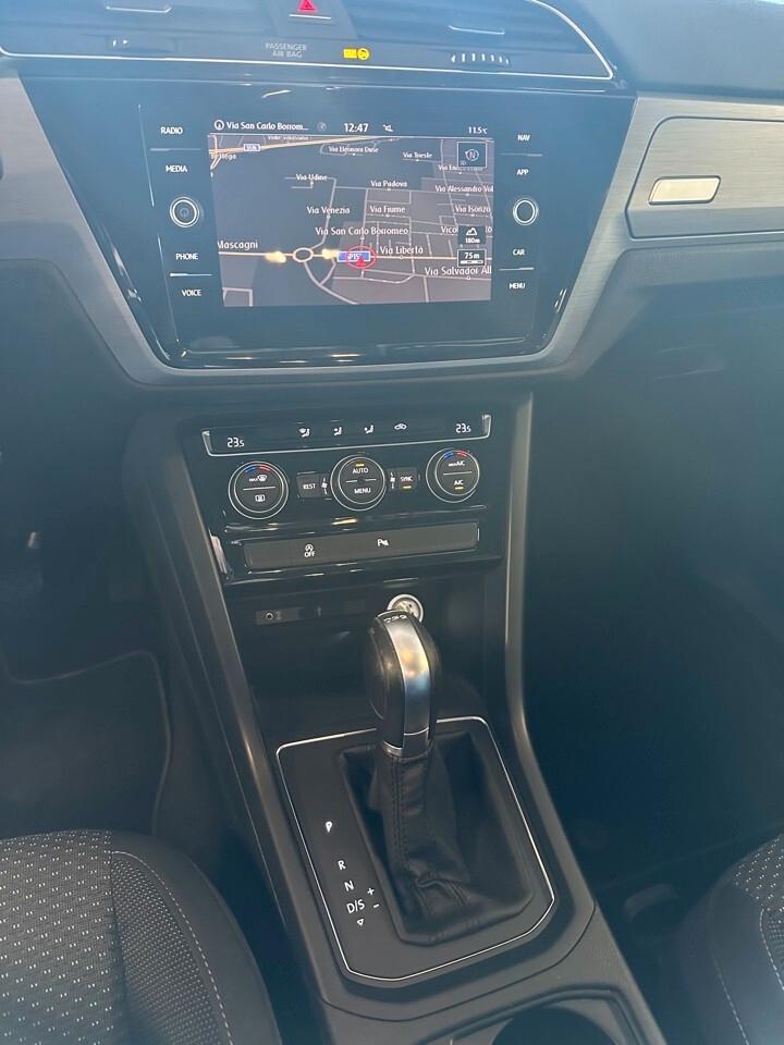 Volkswagen Touran 1.6 TDI Business 115cv DSG