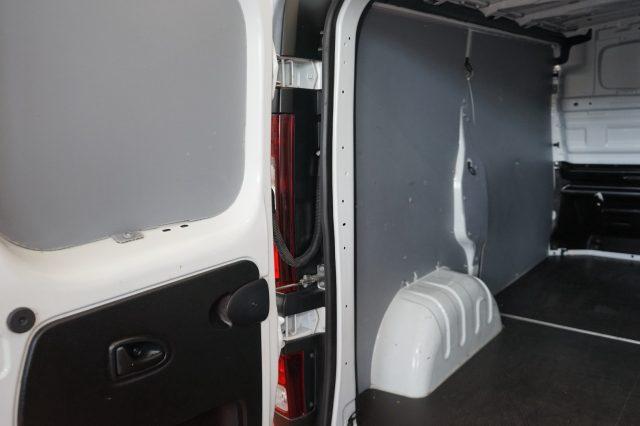 RENAULT Trafic T27 2.0 dCi 110CV L1H1 Certificato