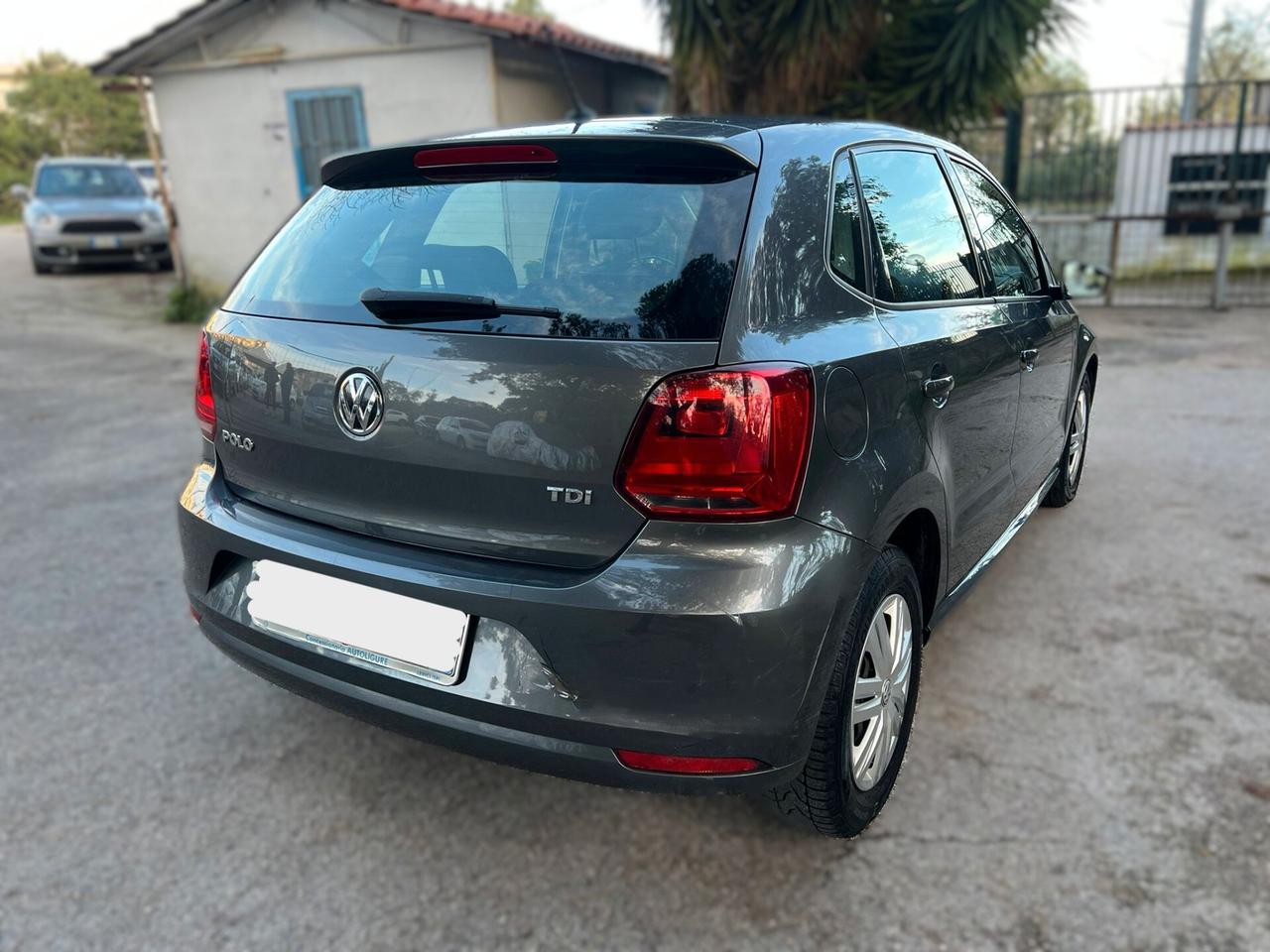 VOLKSWAGEN POLO 1.4 TDI Business 5p - 2017