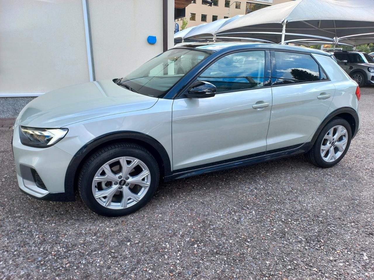 Audi A1 allstreet 30 TFSI S tronic Identity Contrast