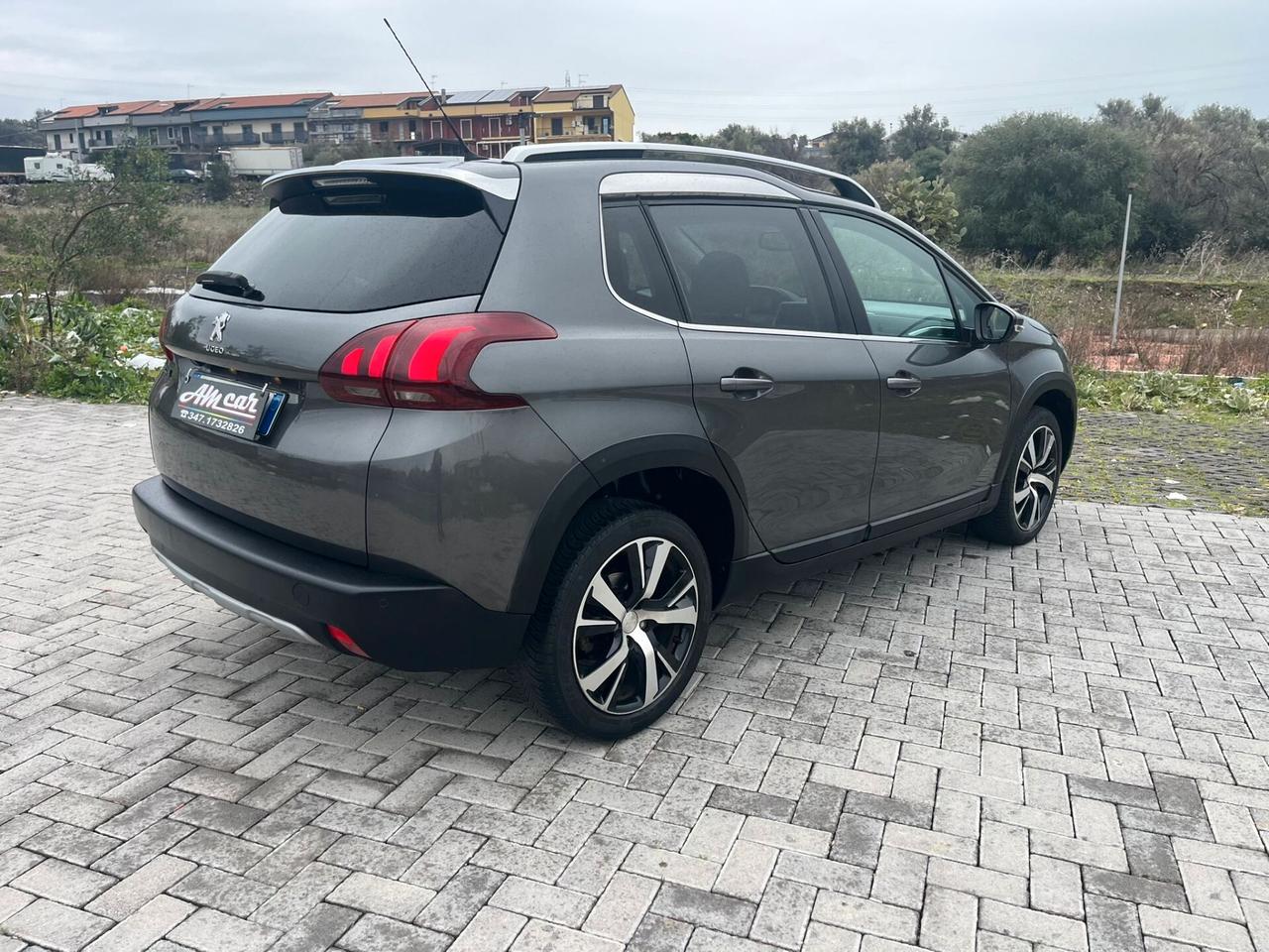 Peugeot 2008 1.6HDI FULLOPTIONAL 2017