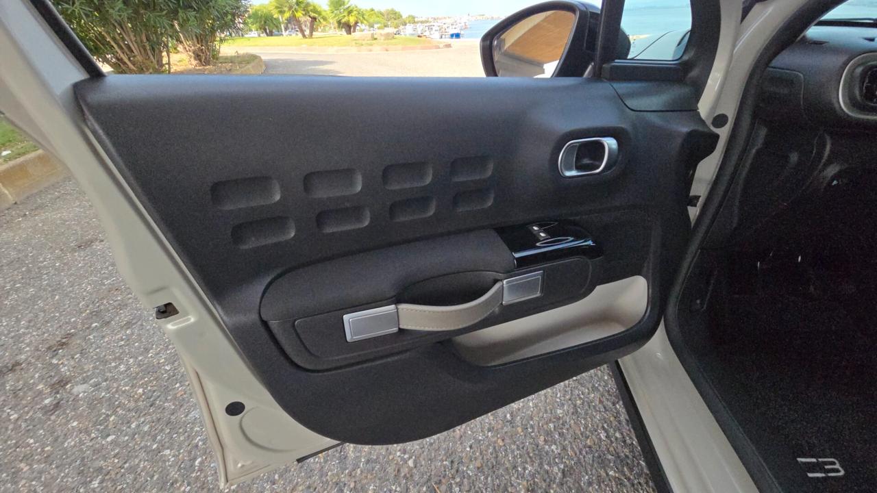 Citroen C3 PureTech 83 S&S Shine