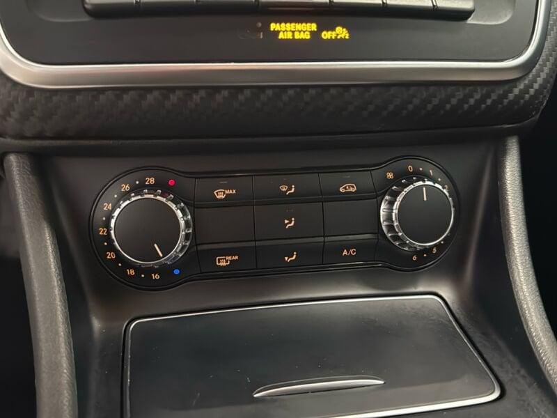 Mercedes-Benz GLA 180 d Automatic Business