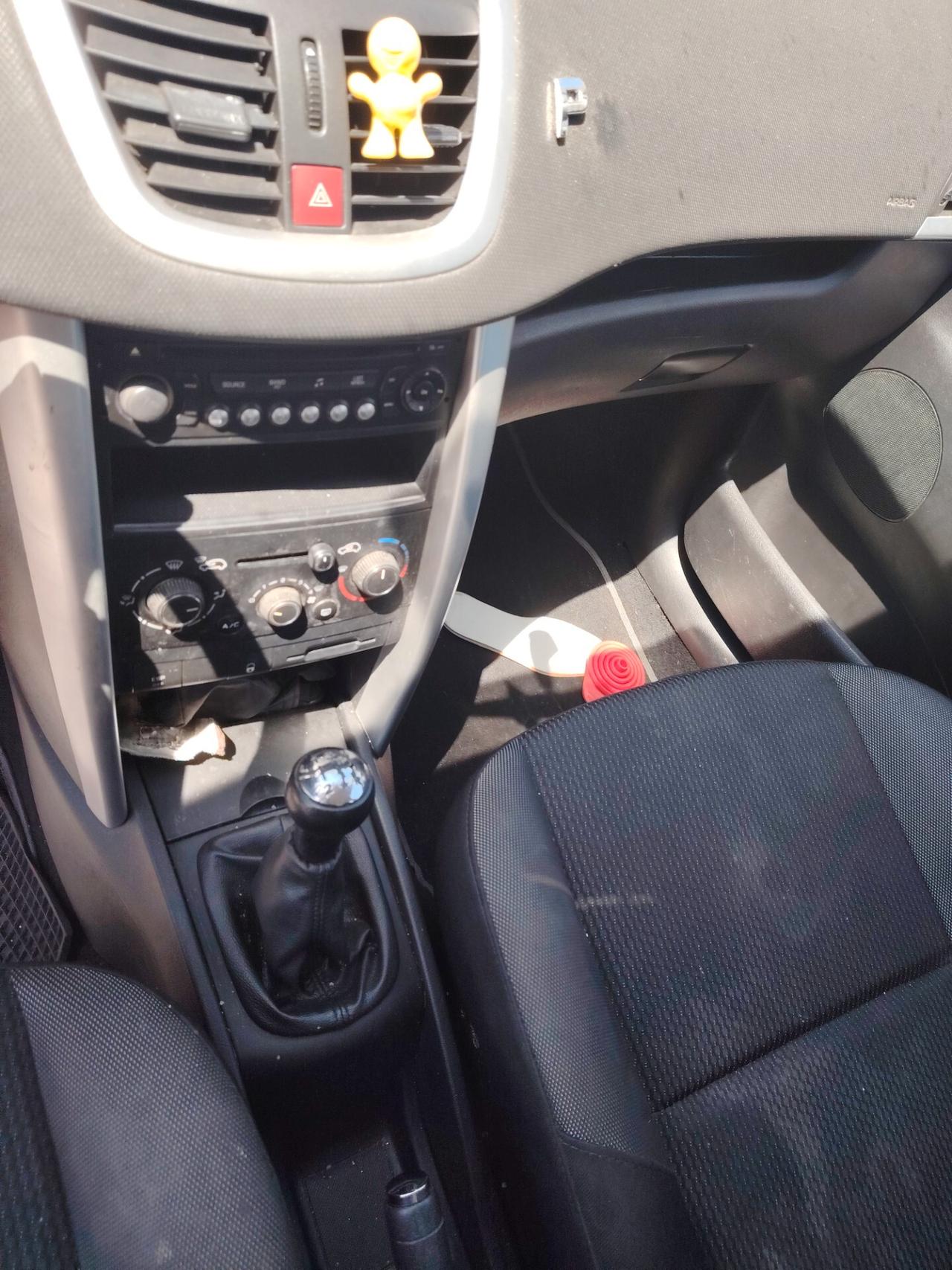 Peugeot 207 1.4 8V 75CV 5p. Energie ECO GPL