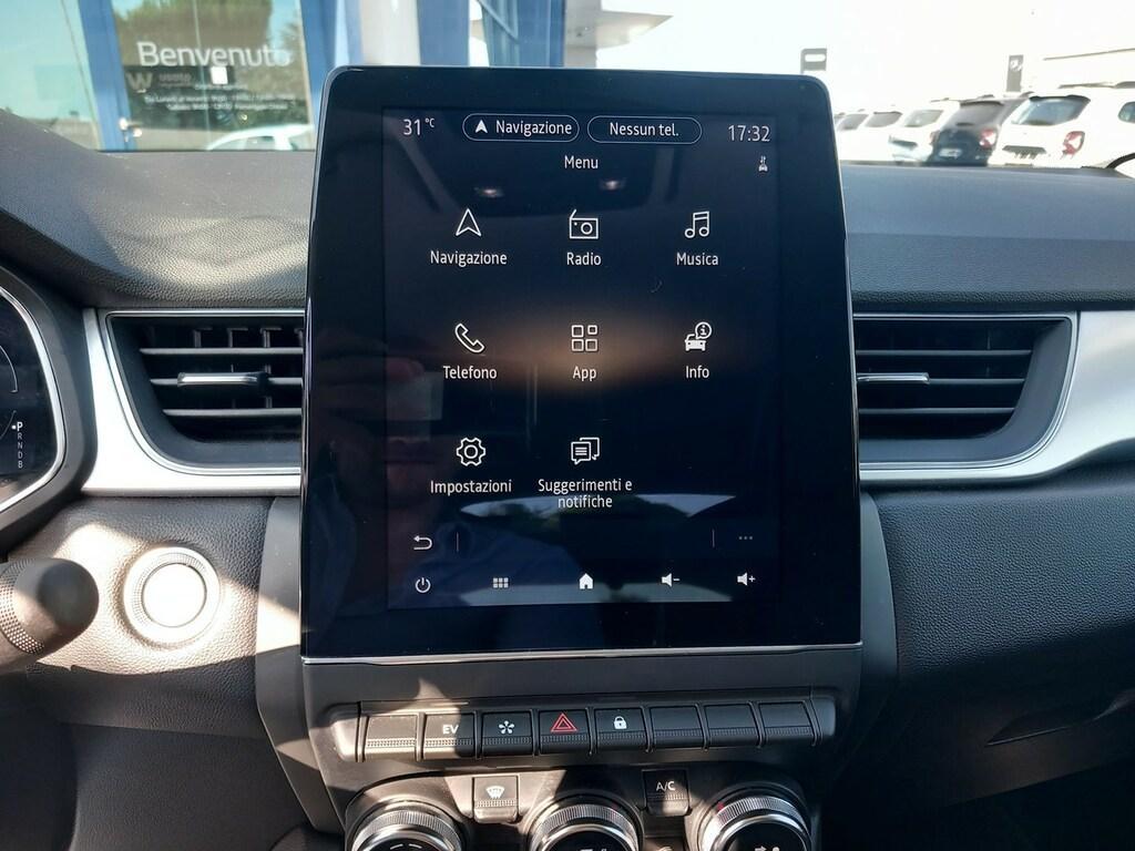 Renault Captur 1.6 E-TECH Hybrid Techno Fast Track Auto