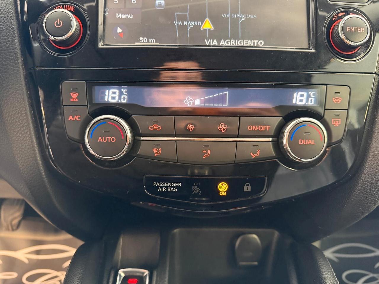 NISSAN QASHQAI TECNA 1.5 DCI 110CV TETTO NAVI CAM360 ANNO 2014