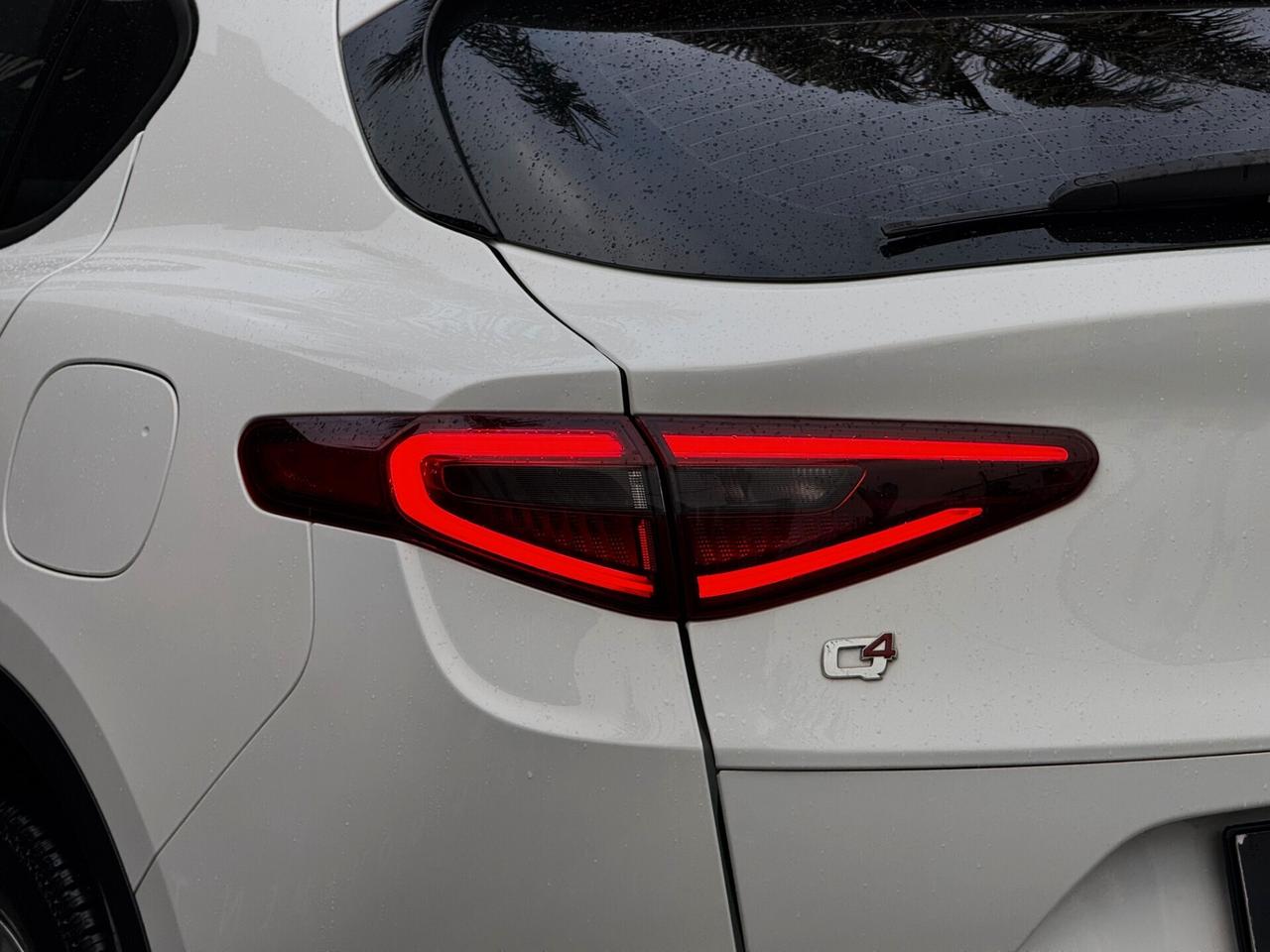 Alfa Romeo Stelvio 2.2 T Super Q4 210CV AT8 NAVI