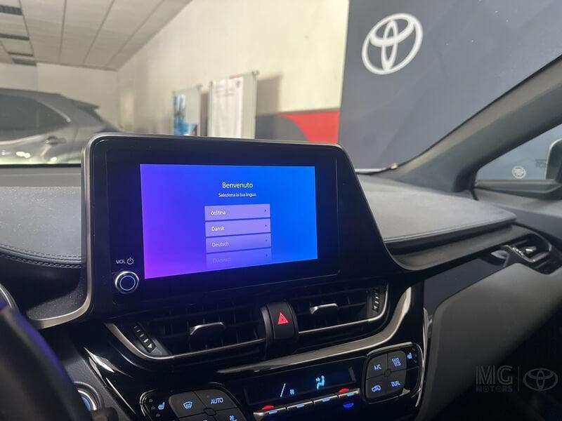 Toyota C-HR 1.8 Hybrid E-CVT Trend