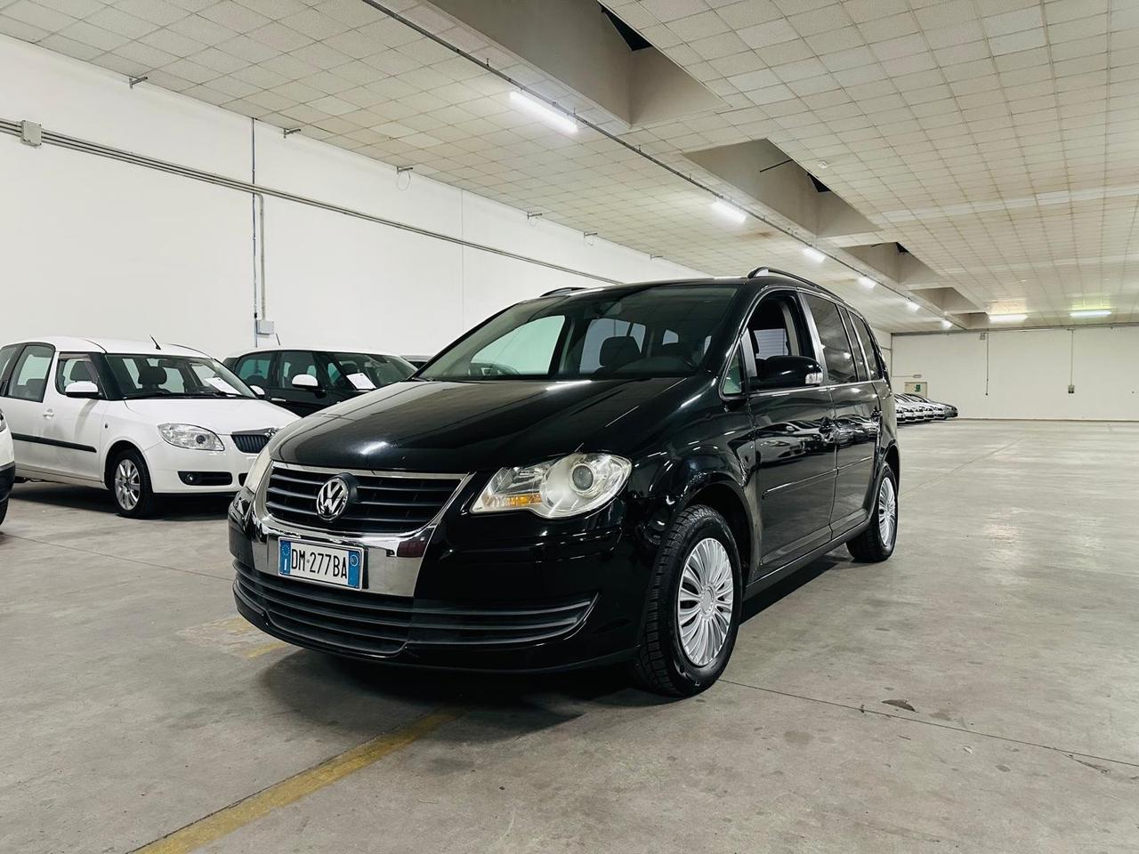 Volkswagen Touran 2.0 Highline Ecofuel 7 posti