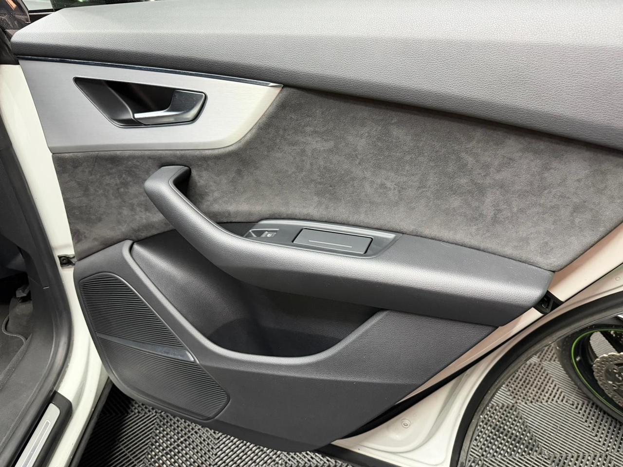 Audi Q8 3.0 TDI Mild Hybrid – 2020 – 238 CV – Full Optional