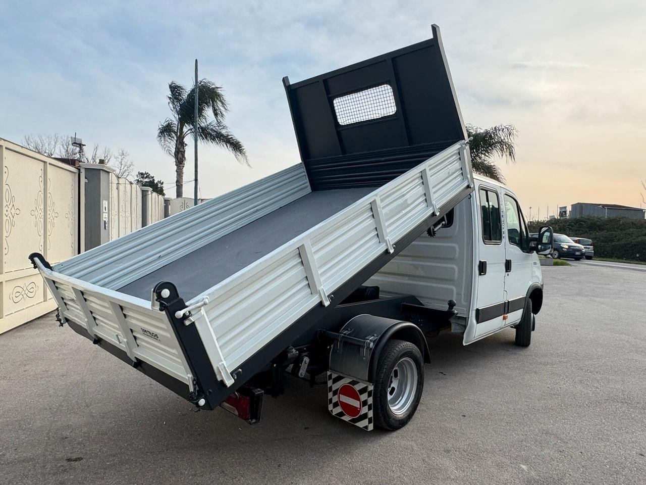 IVECO DAILY 35 C 18 DOPPIA CABINA RIBALTABILE