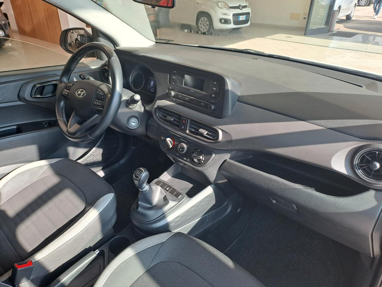 Hyundai i10 1.0 MPI Tech A/T