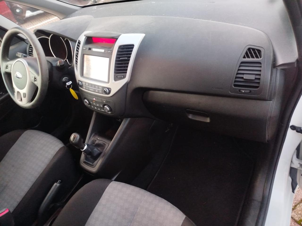 Kia Venga 1.4 CRDi 90CV Cool