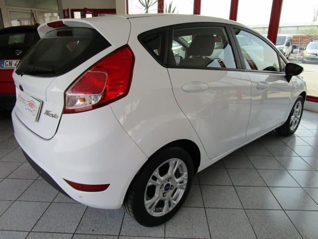 FORD Fiesta 1.5 TDCi 75CV 5 porte Business