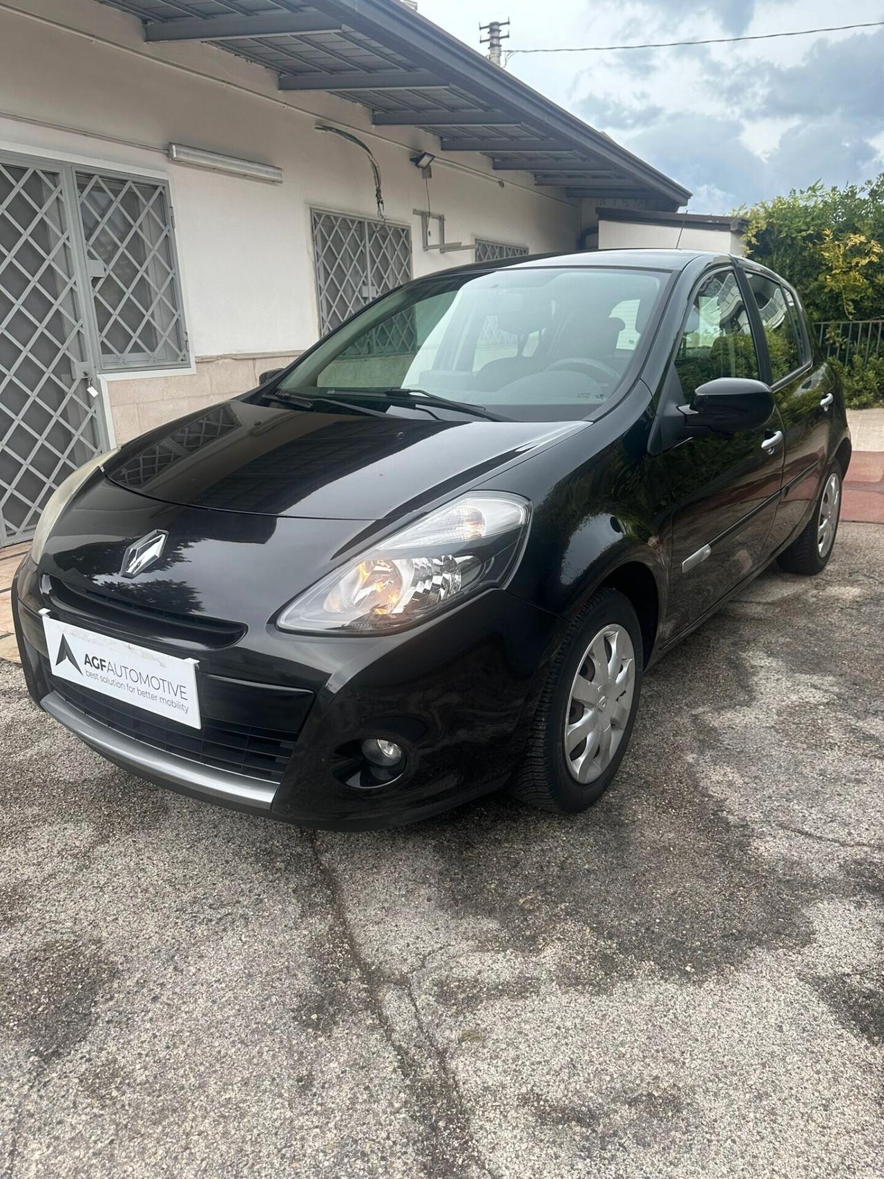 Renault Clio 1.2 16V 5 porte Dynamique