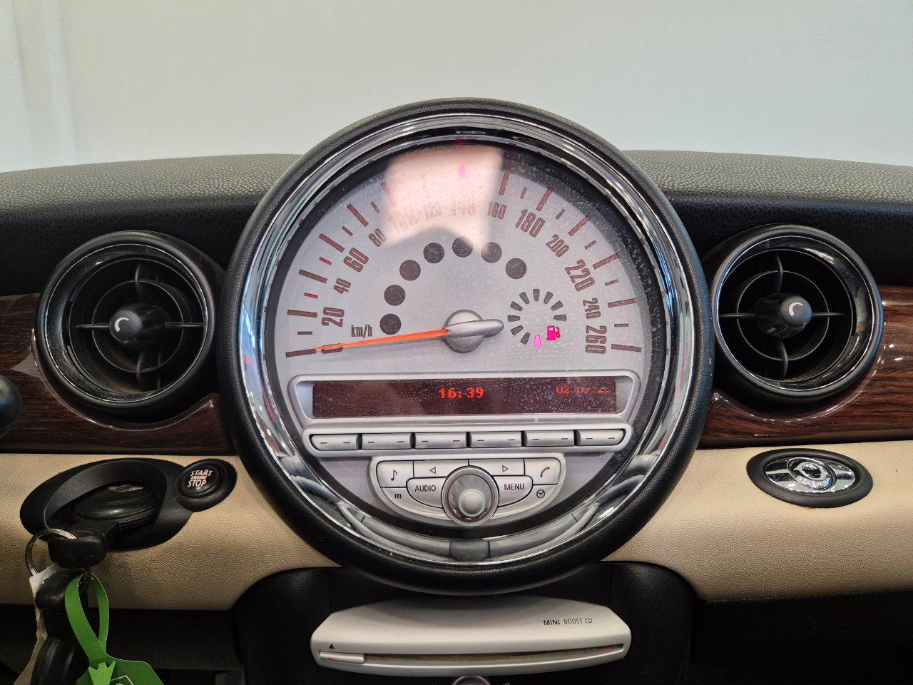 Mini Cabrio Cooper 1.6 122cv - NEOPATENTATI