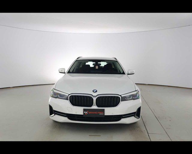 BMW 520 d 48V Touring Business