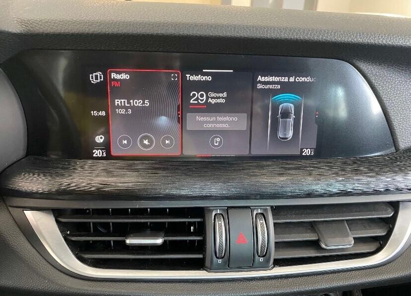 Alfa Romeo Stelvio 2.2 Versione "Rosso Edizione" Aziendale