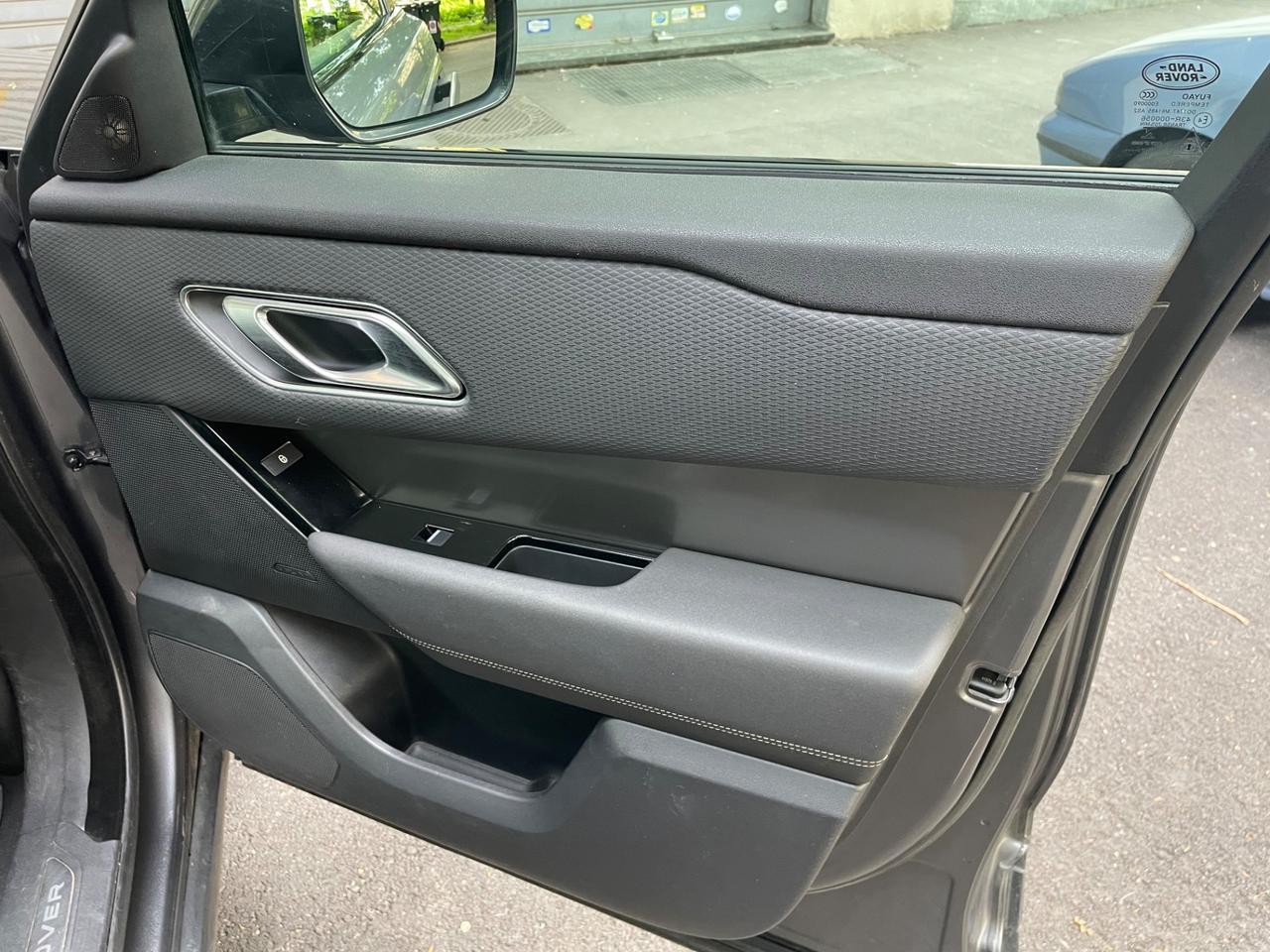 Land Rover Range Velar 3.0 V6 SD6 300 CV/GARANZIA