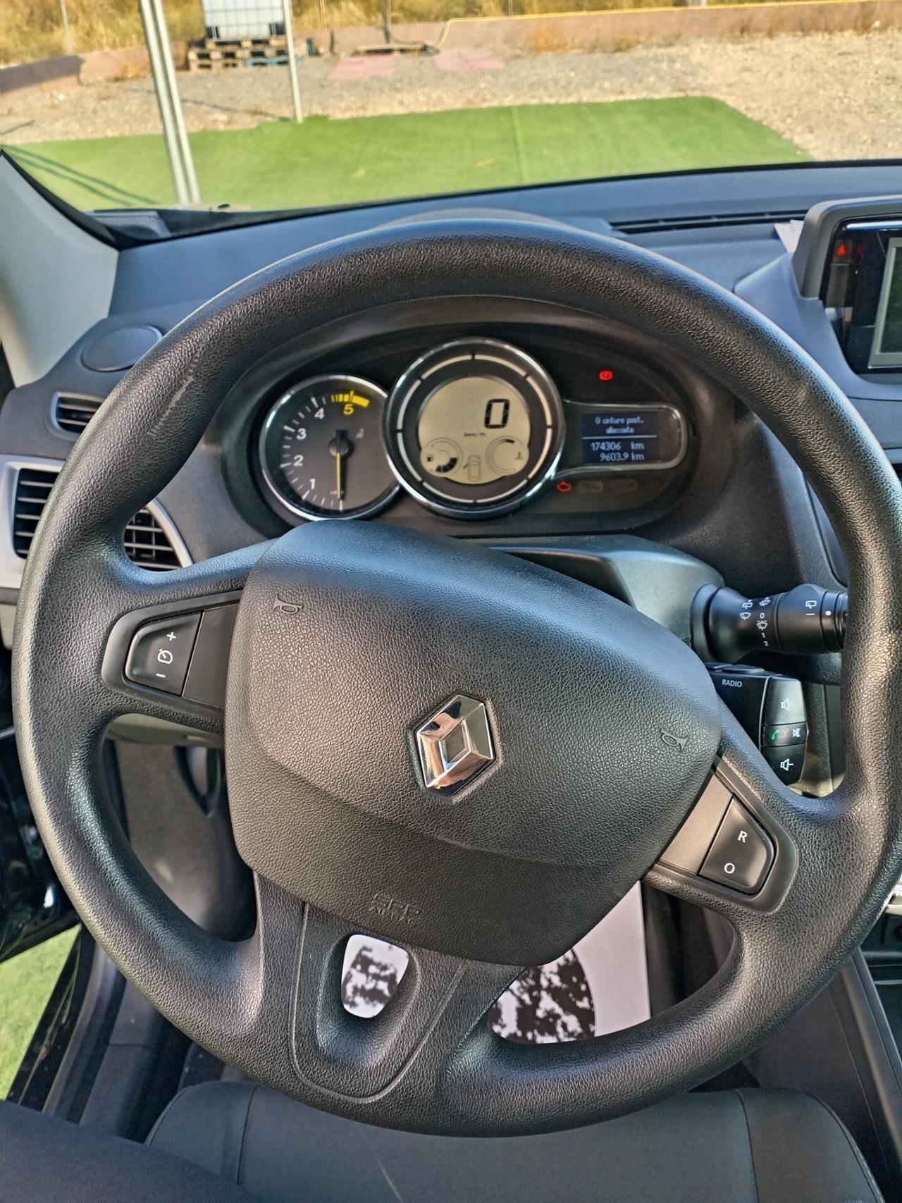 Renault Megane DIESEL 1.5 dCi 5PORTE
