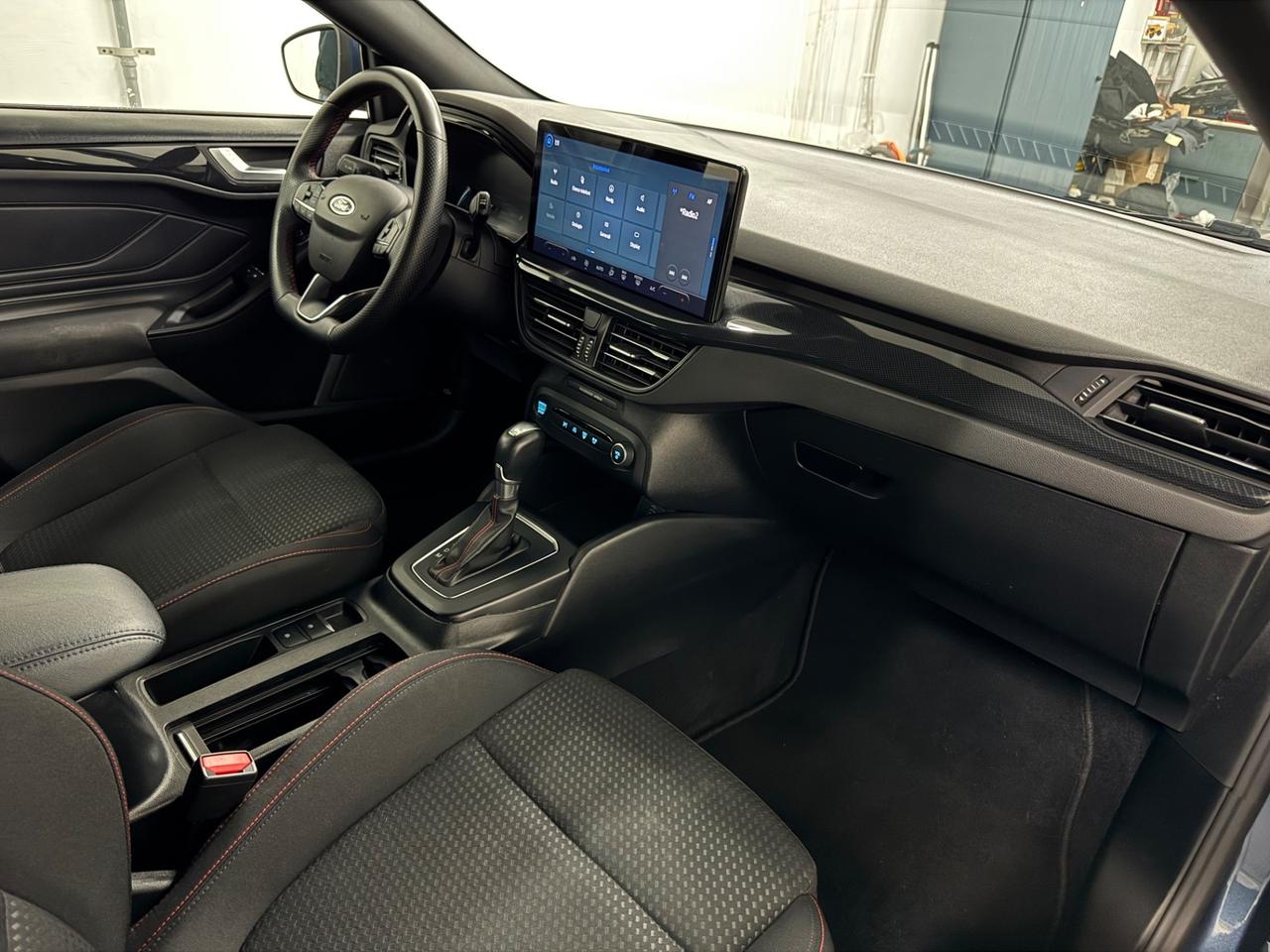 Ford Focus 1.0 Hybrid ST-Line